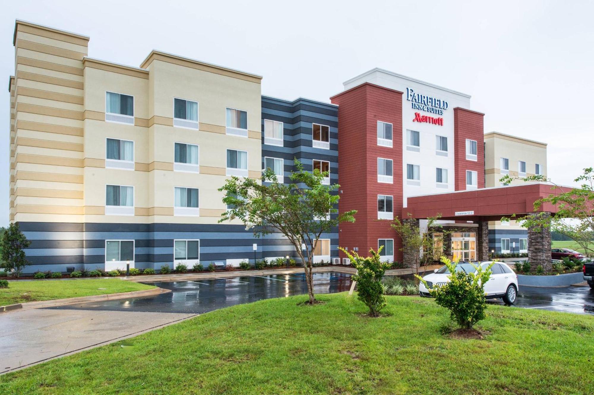 Fairfield & By Marriott Hotel